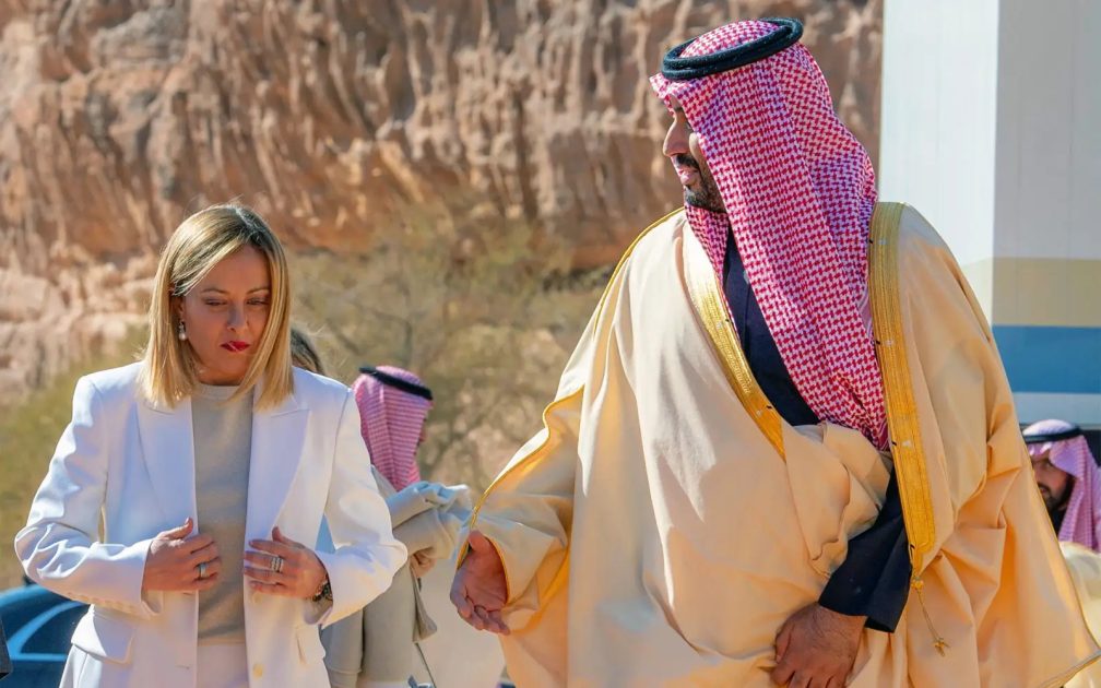 Leonardo in Arabia Saudita, Giorgia Meloni e Mohammed bin Salman durante la visita della premier