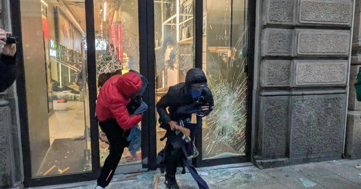 città negata prendiamoci la merce